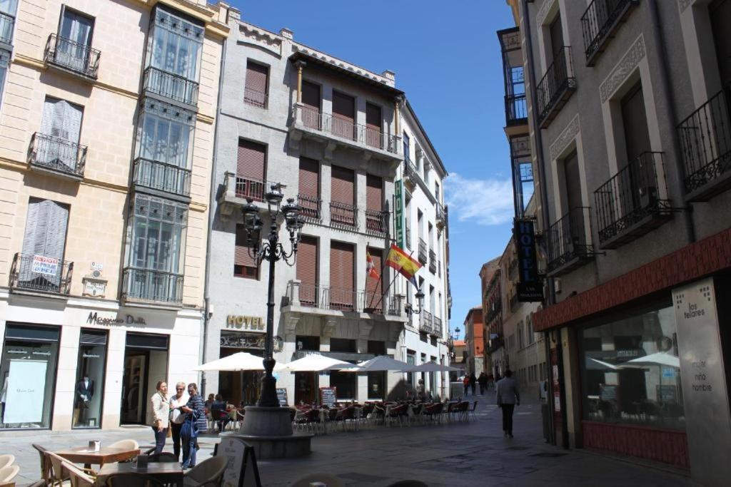 Hotel Rey Nino Ávila Luaran gambar