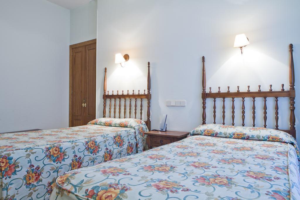 Hotel Rey Nino Ávila Luaran gambar
