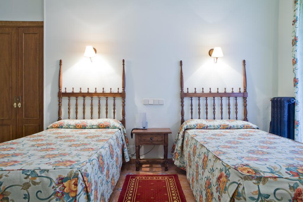 Hotel Rey Nino Ávila Luaran gambar