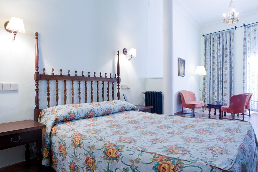 Hotel Rey Nino Ávila Luaran gambar