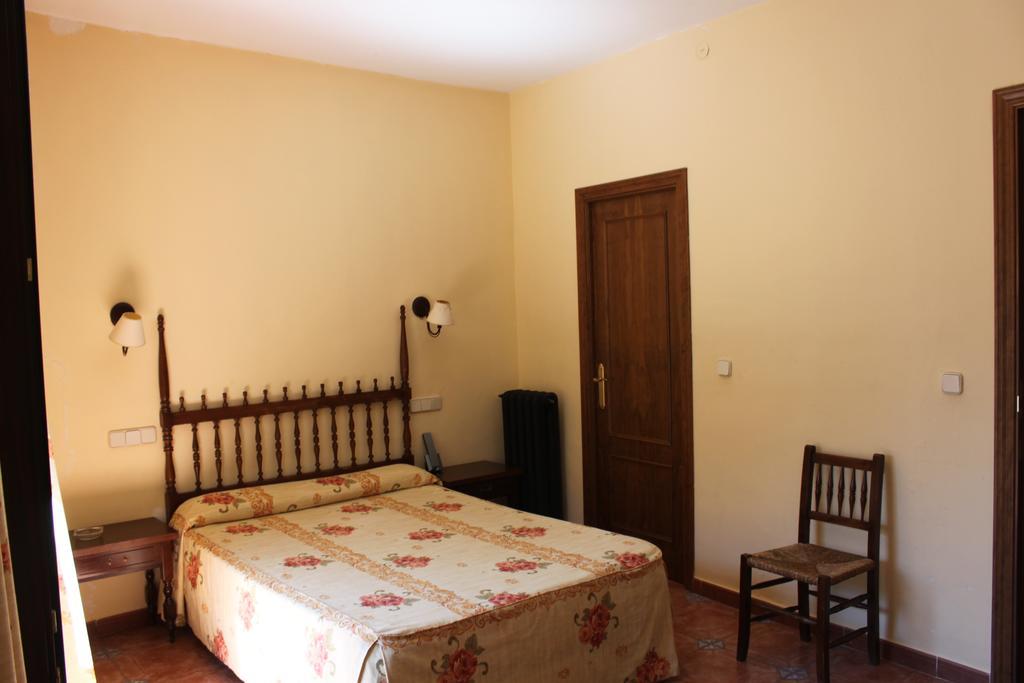 Hotel Rey Nino Ávila Luaran gambar