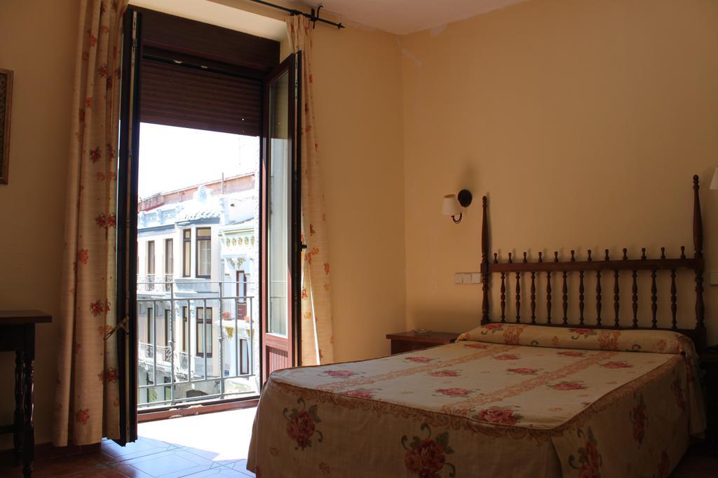 Hotel Rey Nino Ávila Luaran gambar